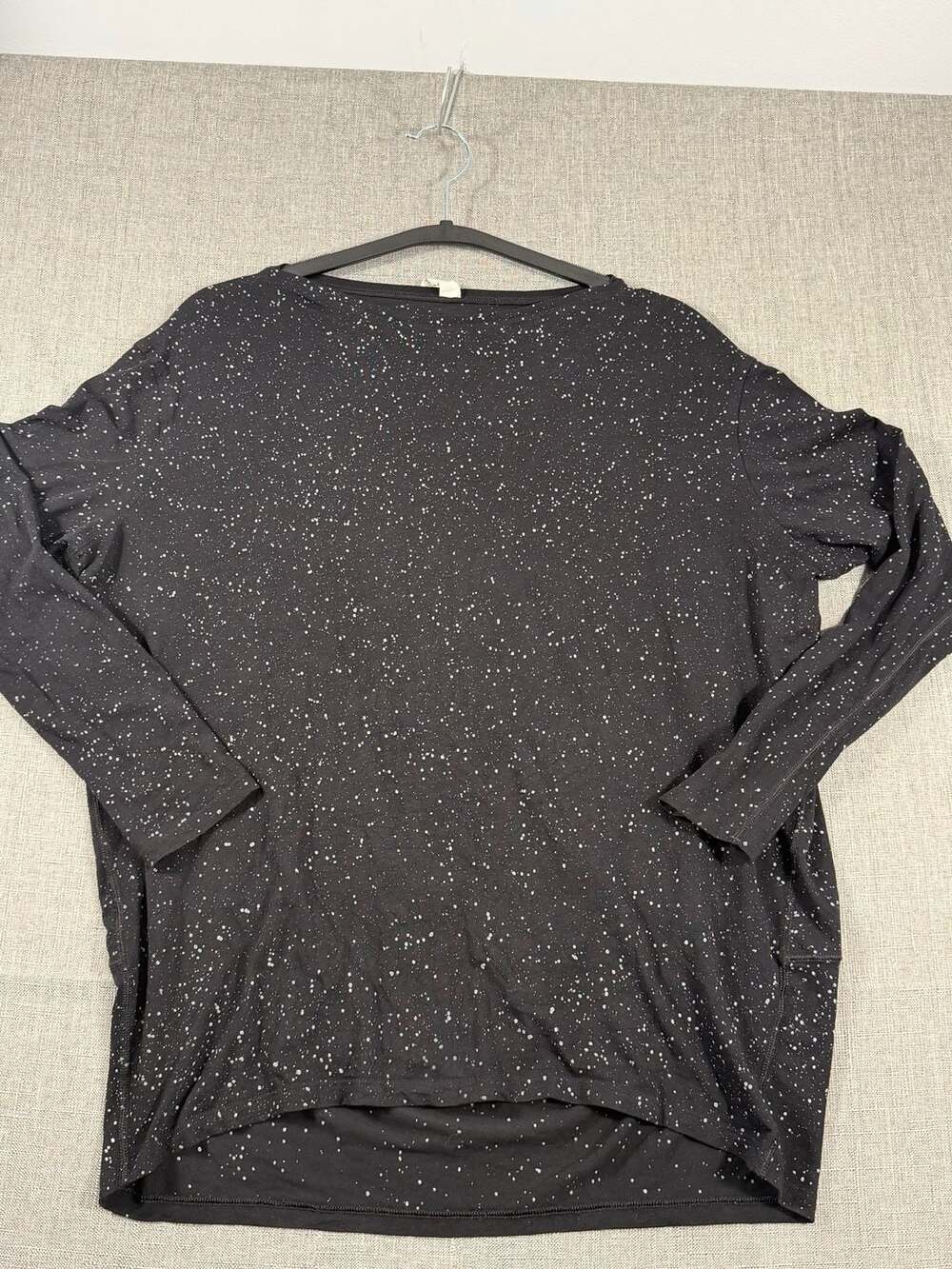 Lululemon Back In Action Long Sleeve Shirt Paint Splatter Black Size 2